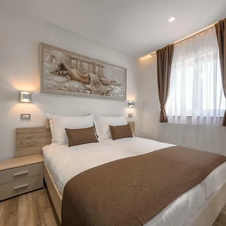 Viras Luxury Holiday Pula Exterior photo