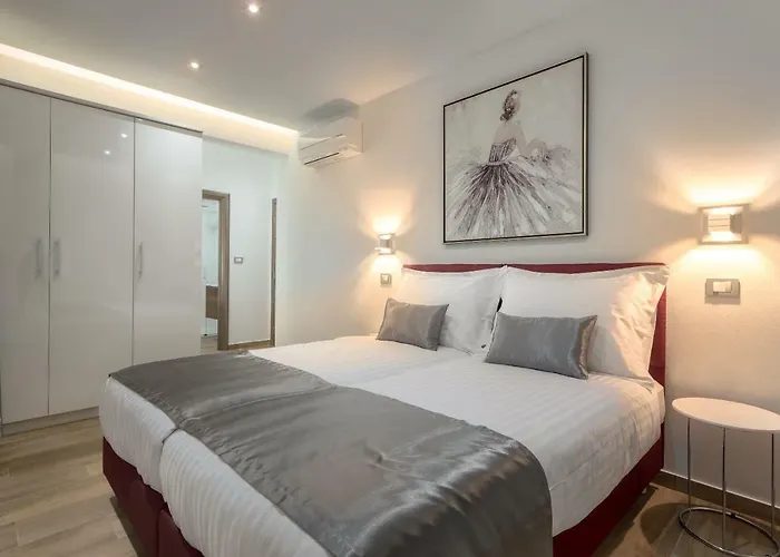 Viras Luxury Holiday