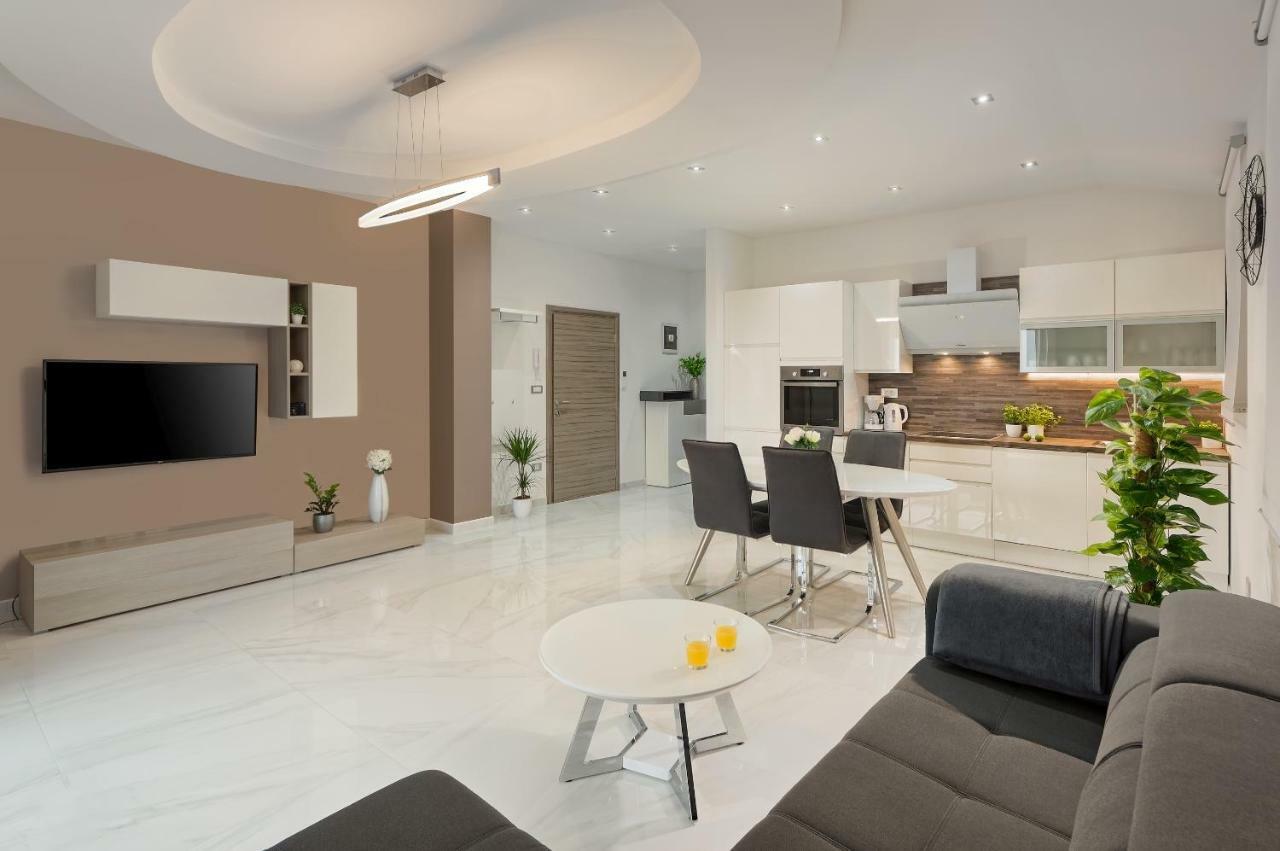 Viras Luxury Apartment Pula