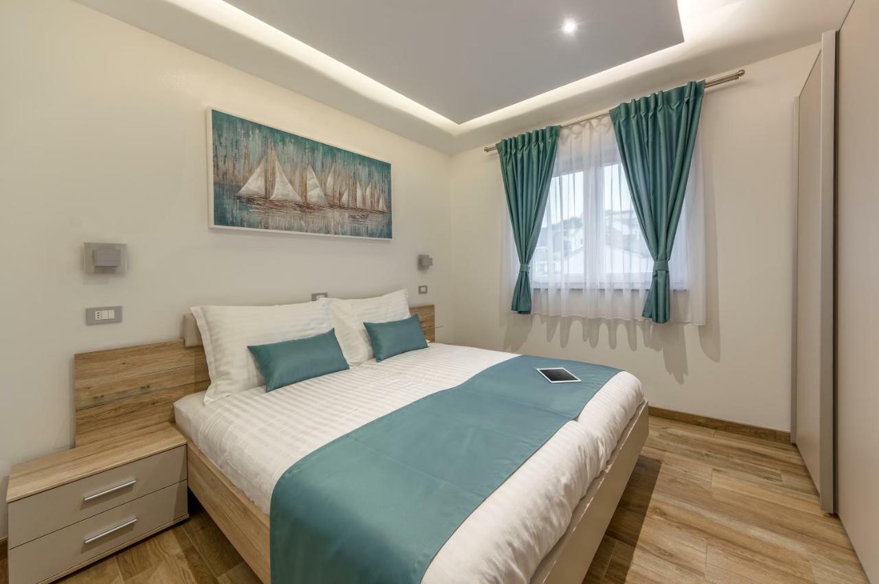 Viras Luxury