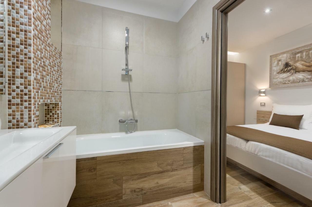 Viras Luxury